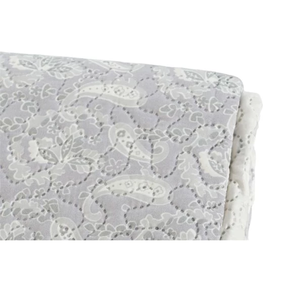 Ágytakaró patchworkmintás  270x270x1 cm