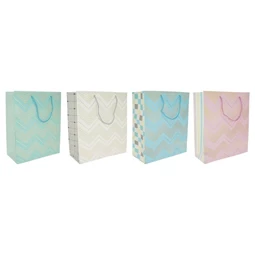 Ajándéktasak cikkcakk mintával 18x24x8,5 cm 4 féle