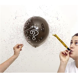 Baba nemét bejelentő készlet fémdobozban