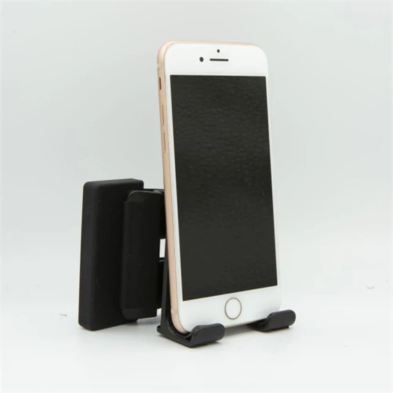 Csiptetős telefontartó 7,8x5,5x6,8 cm