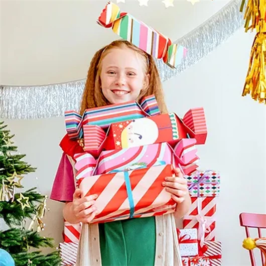 Dobozok, tasakok, szalagok