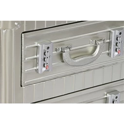 Éjjeliszekrény 46x39x63 cm