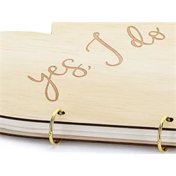 Fa vendégkönyv szív alakú 26,5x25 cm