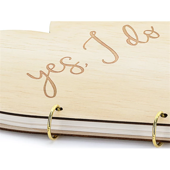 Fa vendégkönyv szív alakú 26,5x25 cm