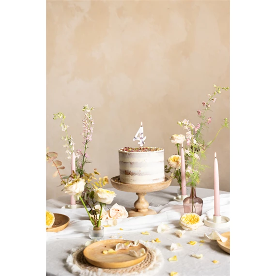 Gyertya 4-es szám születésnapi fehér virágszirommal 8 cm