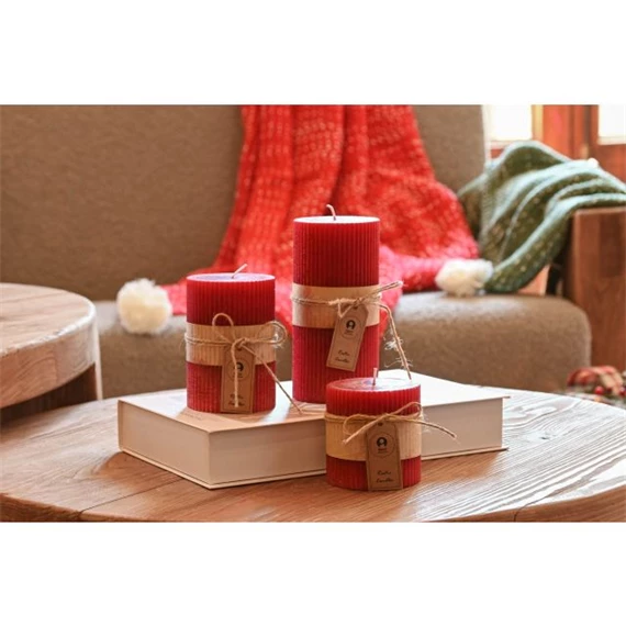 Gyertya 7x7x10 cm 2 féle