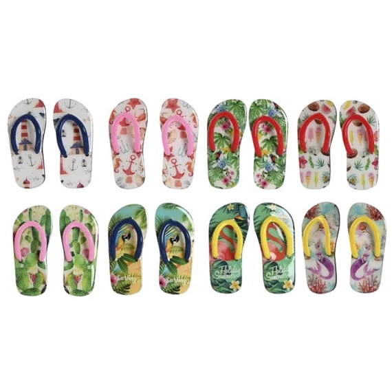 Hűtőmágnes papucs 4,5x2,2x10 cm 8 féle