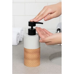 Szappantartó 7,5x7,5x18,5 cm 2 féle