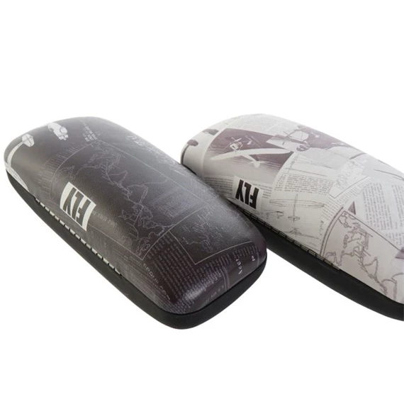 Szemüvegtok 16x7x5,5 cm 3 féle