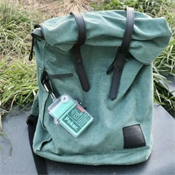 Utazó póker szett 9,5x12x3,5 cm