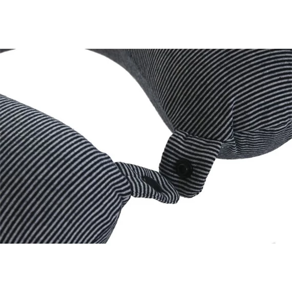 Utazópárna 30x30x10 cm 2 féle