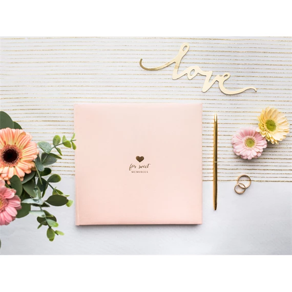 Vendégkönyv édes emlékekhez 20,5x20,5 cm púderrózsaszín 22 oldal