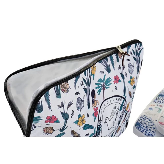 iPad tartó tok 36x2x28 cm 3 féle